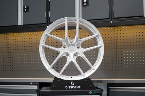 Dissident Automotive DD2 5 Bolt Wheel Porsche 992