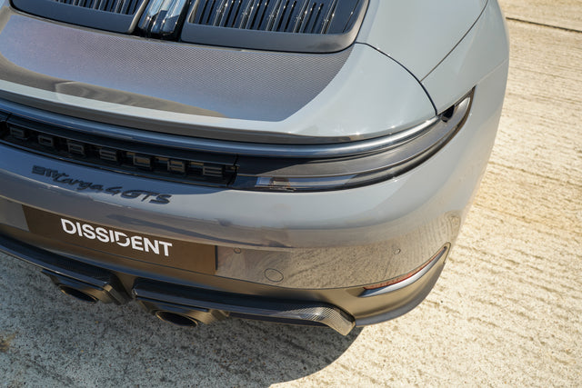 Porsche 992.2 Carbon Ducktail Detail