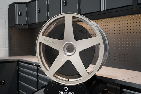 Porsche 992 DD1 Wheels Dissident Automotive Carbon Disc Center Lock