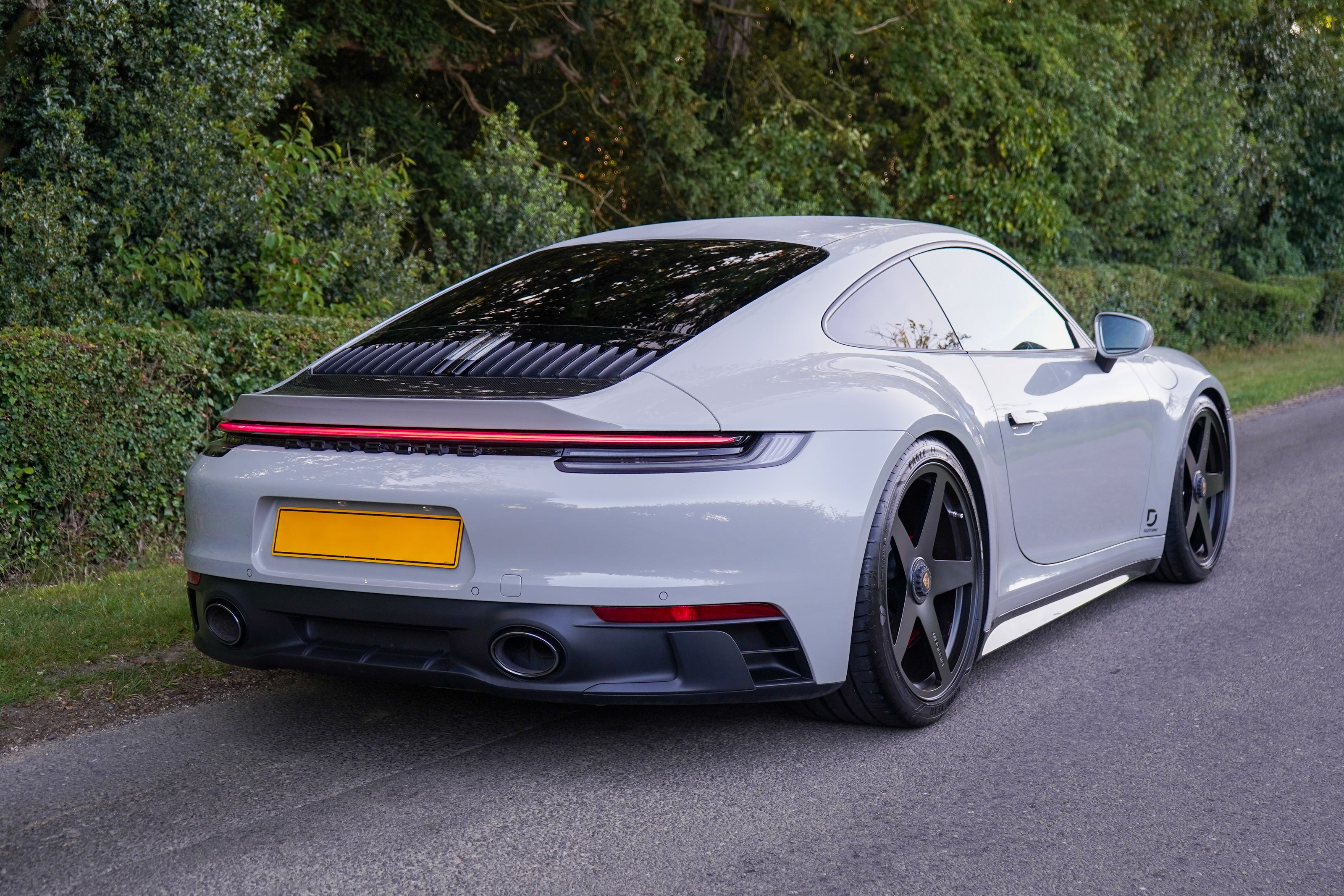 Porsche 992 GTS DD1 Wheels Carbon Pack