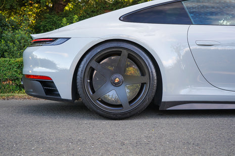 Porsche 911 Center Lock Wheels Carbon Discs 992